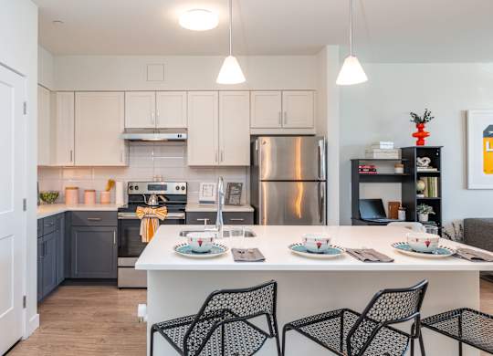Model apartment kitchen at the Mastlight.