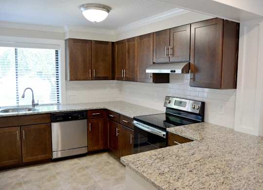 Stone Run Weymouth MA Townhouse for Rent