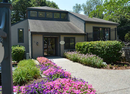 Stone Run Apartments Leasing Center