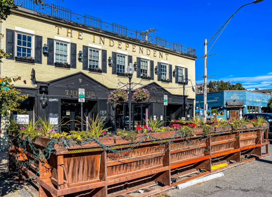 the independent restaurant at Union 346, Somerville Massachusetts