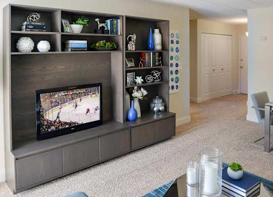 Weymouth Commons Model living room