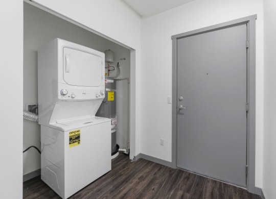 2 Bedroom Vaulted Ceilings