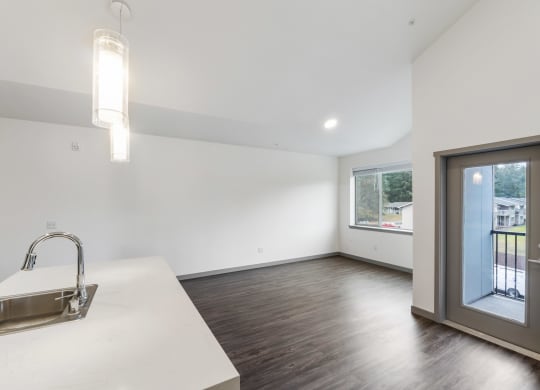 2 Bedroom Vaulted Ceilings