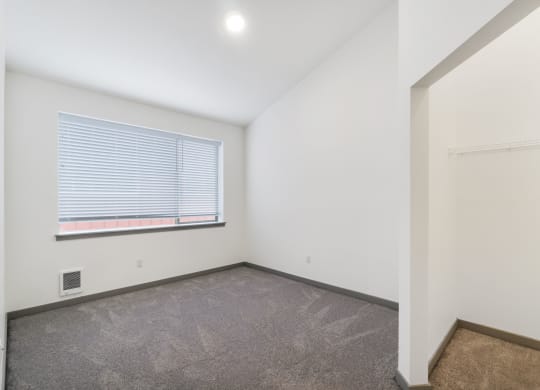 3 Bedroom Vaulted Ceilings