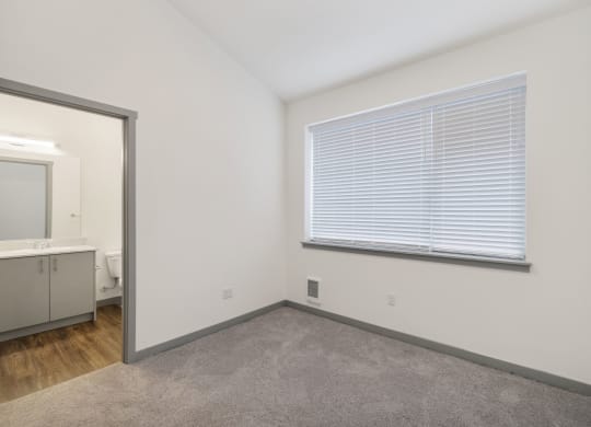 3 Bedroom Vaulted Ceilings