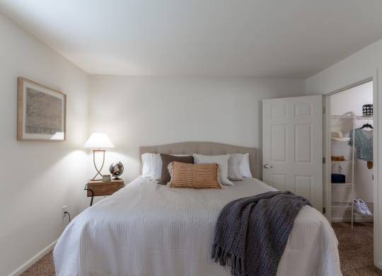 Large master bedroom at Barton Farms in Greenwood, IN 46143