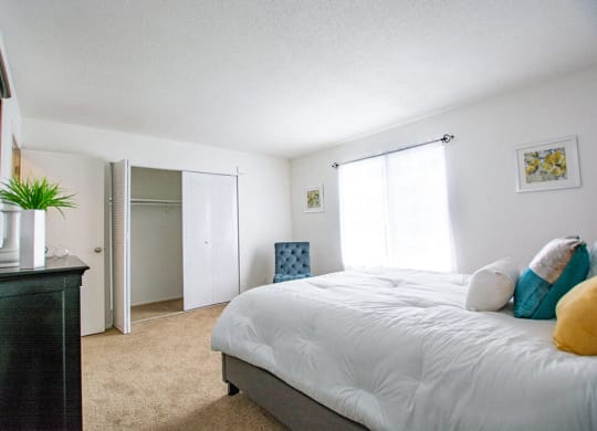 Lavish Bedroom With Ample Storage at The Lodge Apartments, Indianapolis, 46205