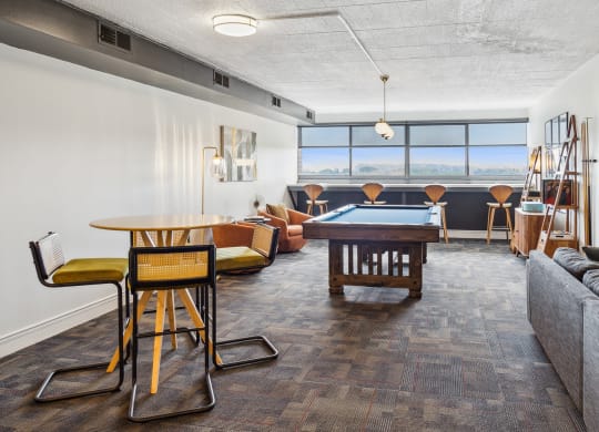 resident lounge at Walnut Towers at Frick Park, Pennsylvania