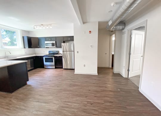 Large Upgraded Kitchen at University Commons, Pittsburgh 15213