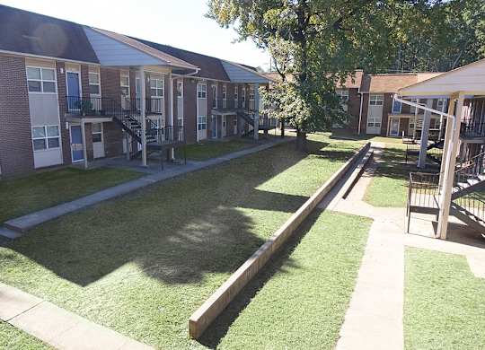 Exterior View at Fair Oaks Apartments, Little Rock, AR