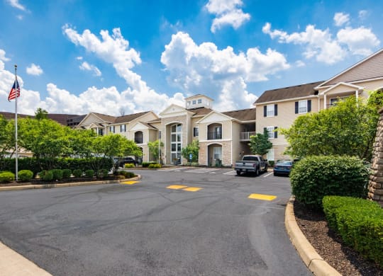 the preserve at ballantyne commons apartments exterior street view