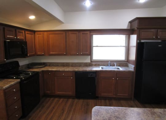 Wooden floor at Rivers Edge Apartments and Townhomes, Dayton, 45405