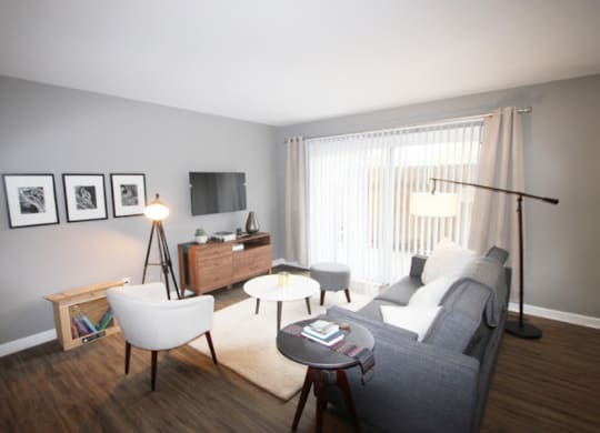 Classic Living Room With TV at 7 Pointe Apartments, Indianapolis, IN