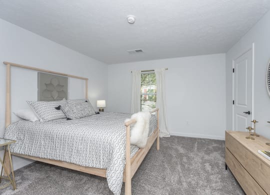 Well Appointed Bedroom at Galbraith Pointe Apartments and Townhomes*, Cincinnati, 45231