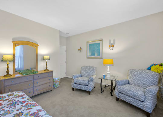 Sofa in living room at Bishops Gate, Cincinnati