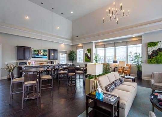 Resident Lounge at Grove City Summit, Grove City, OH, 43123
