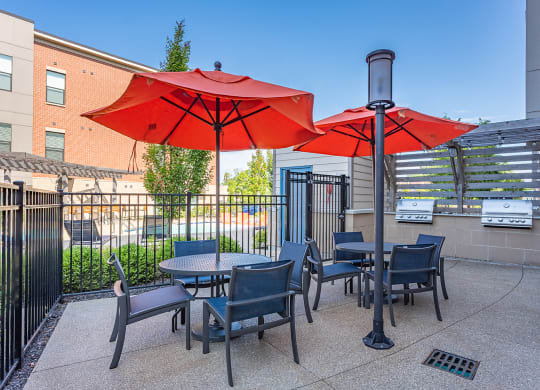 Seating area at DeSales Flats Apartments*, Cincinnati, 45206