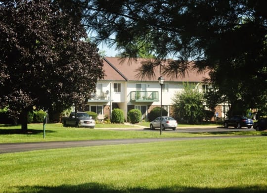 Building exterior at Quail Run, Columbus