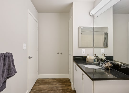 Bathroomat The Lofts at Shillito Place, Cincinnati, Ohio