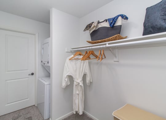 Walk-In Closets And Dressing Areas at The Valley, Ohio, 45242