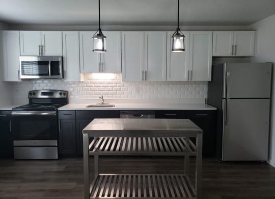 Stainless Steel Appliances at SoDel, Kettering, OH, 45429
