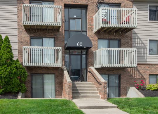 the building where the hotel is located at The Woodridge Collection, Ohio, 45014