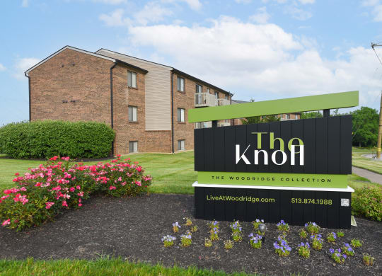 the sign in front of an apartment building at The Woodridge Collection, Fairfield