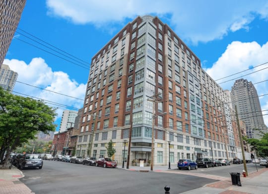 Luxury Apartments Available for Rent at Warren at York by Windsor, Jersey City, NJ, 07302