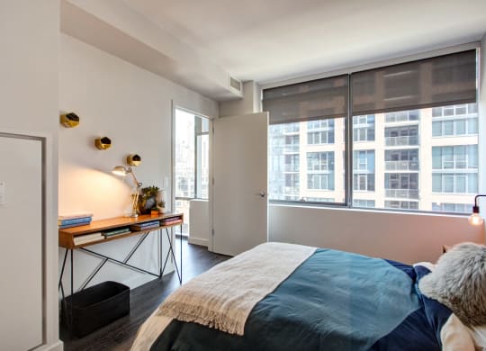 Large, Spacious Bedrooms at 640 North Wells, Chicago, Illinois