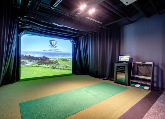 Golf Simulator at 640 North Wells, Chicago, IL