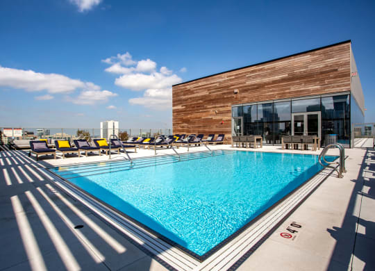Rooftop Pool and Sundeck at 640 North Wells, 640 N Wells, IL