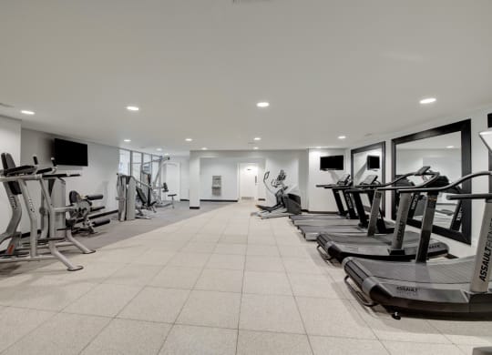 Fitness Center with Cardio Machines at Windsor Kingstowne, Alexandria, VA 22315