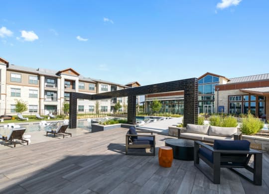 Outdoor Seating Area at Windsor Lakeyard District, an apartment community in North Dallas