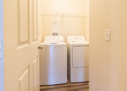 In-Home Washer and Dryer at Windsor at Meadow Hills, 4260 South Cimarron Way, CO
