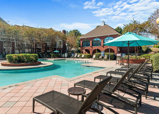 Swimming pool at Windsor Vinings, Atlanta, GA