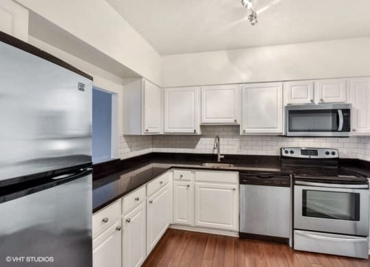 Fully Equipped Kitchens with Dishwasher at The Saratoga Apartments, Washington, 20008