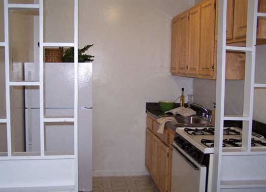 Full Kitchen at Ft Stanton
