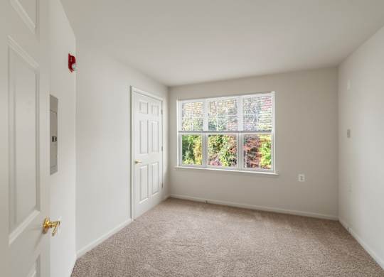 Spacious blank interior at River Point Apartments, Essex, Maryland