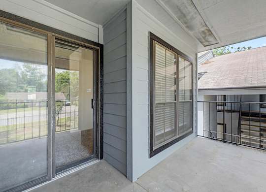 202- Statesman Floorplan Patio with Sliding Glass Door