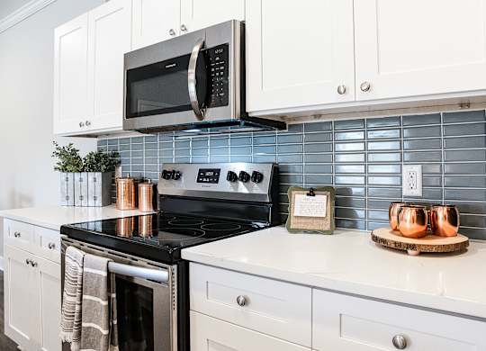 Kitchen Cupboards In Kitchen at Liberty Club, Hinesville, Georgia