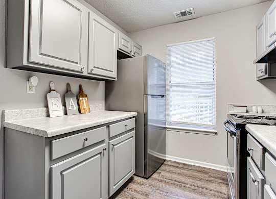 Kitchen Cabinets at Wildcreek Apartments, Georgia