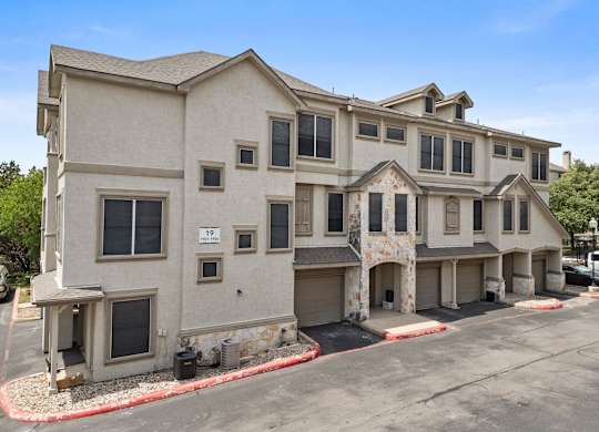 Exterior View at Bridge at Canyon Creek, Austin, TX, 78726