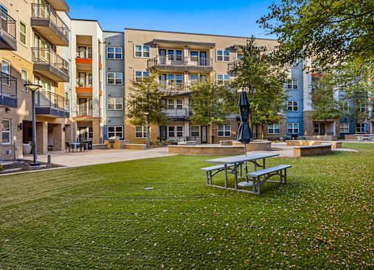 Green Space With Picnic Table at Bridge at Henley, Austin, TX, 78741