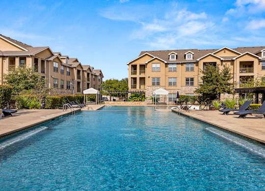 Sparkling Pool at The James on South First, Austin