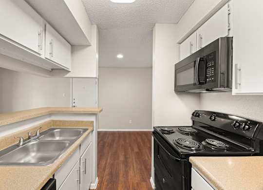 Kitchen Appliances at Montecito, Austin, TX