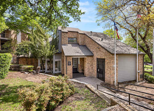Houses With Garages at Montecito, Austin, TX, 78741