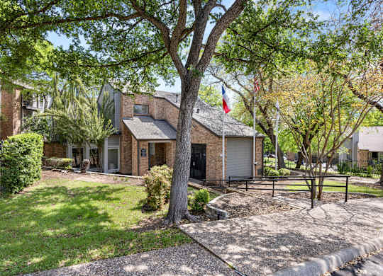 Courtyard at Montecito, Austin, TX
