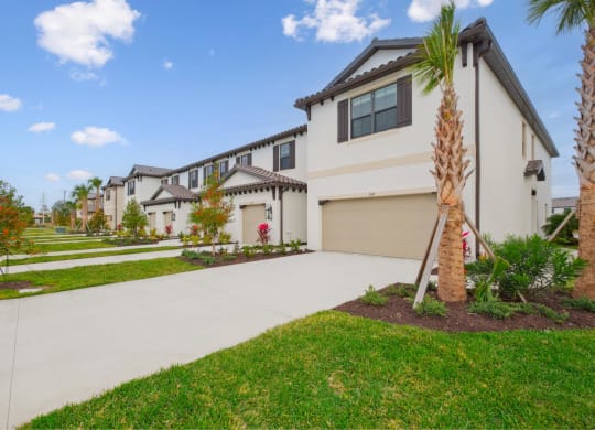 Front view of property at Fiore Townhomes, Venice