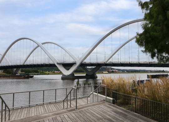 Frederick Douglass Memorial Bridge