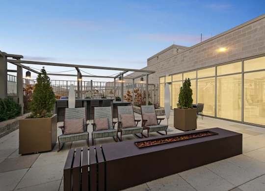 Core Outdoor Skylounge